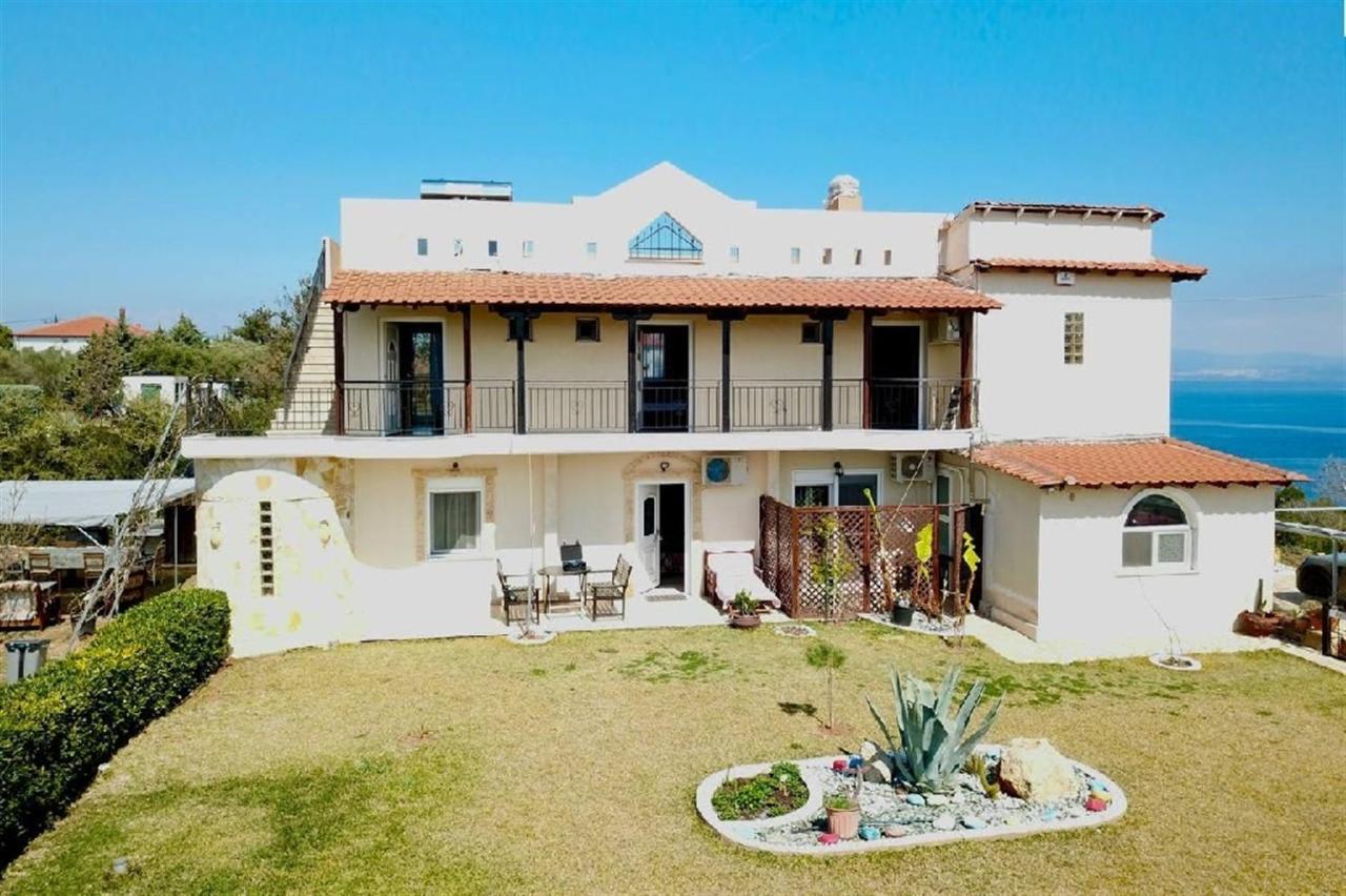 Villa Irina, Nea Potidea Kassandra Beach Exteriör bild