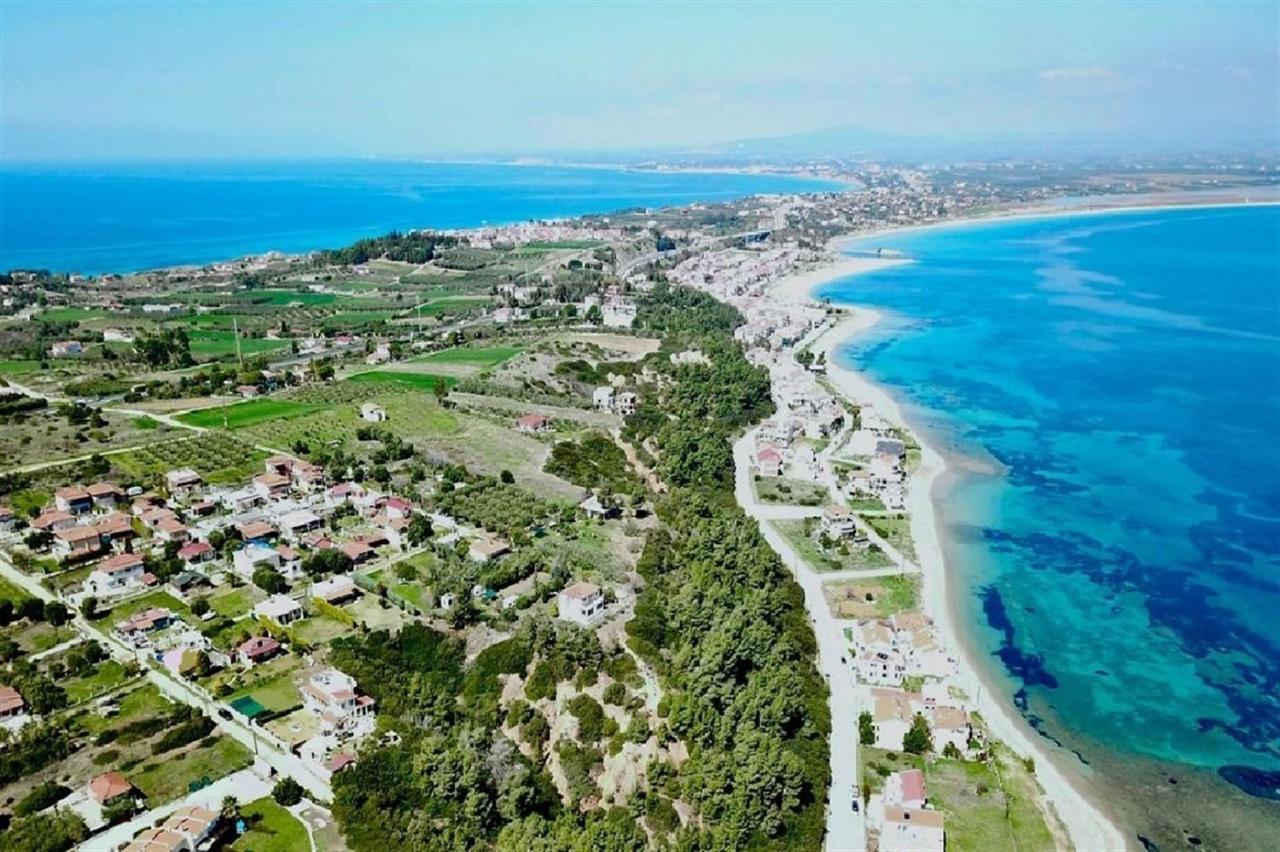 Villa Irina, Nea Potidea Kassandra Beach Exteriör bild