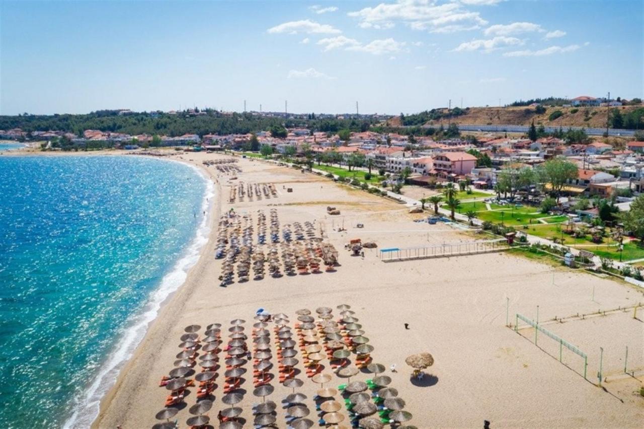 Villa Irina, Nea Potidea Kassandra Beach Exteriör bild