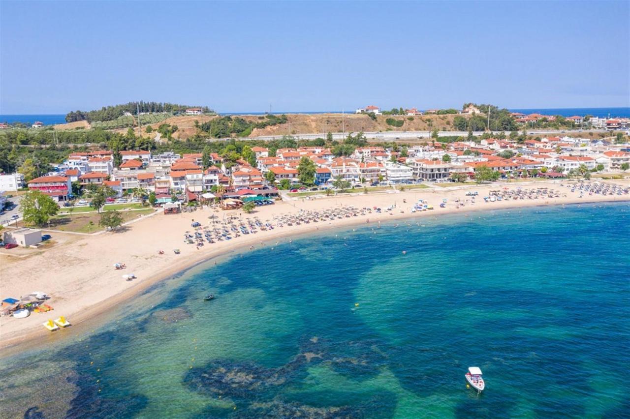 Villa Irina, Nea Potidea Kassandra Beach Exteriör bild