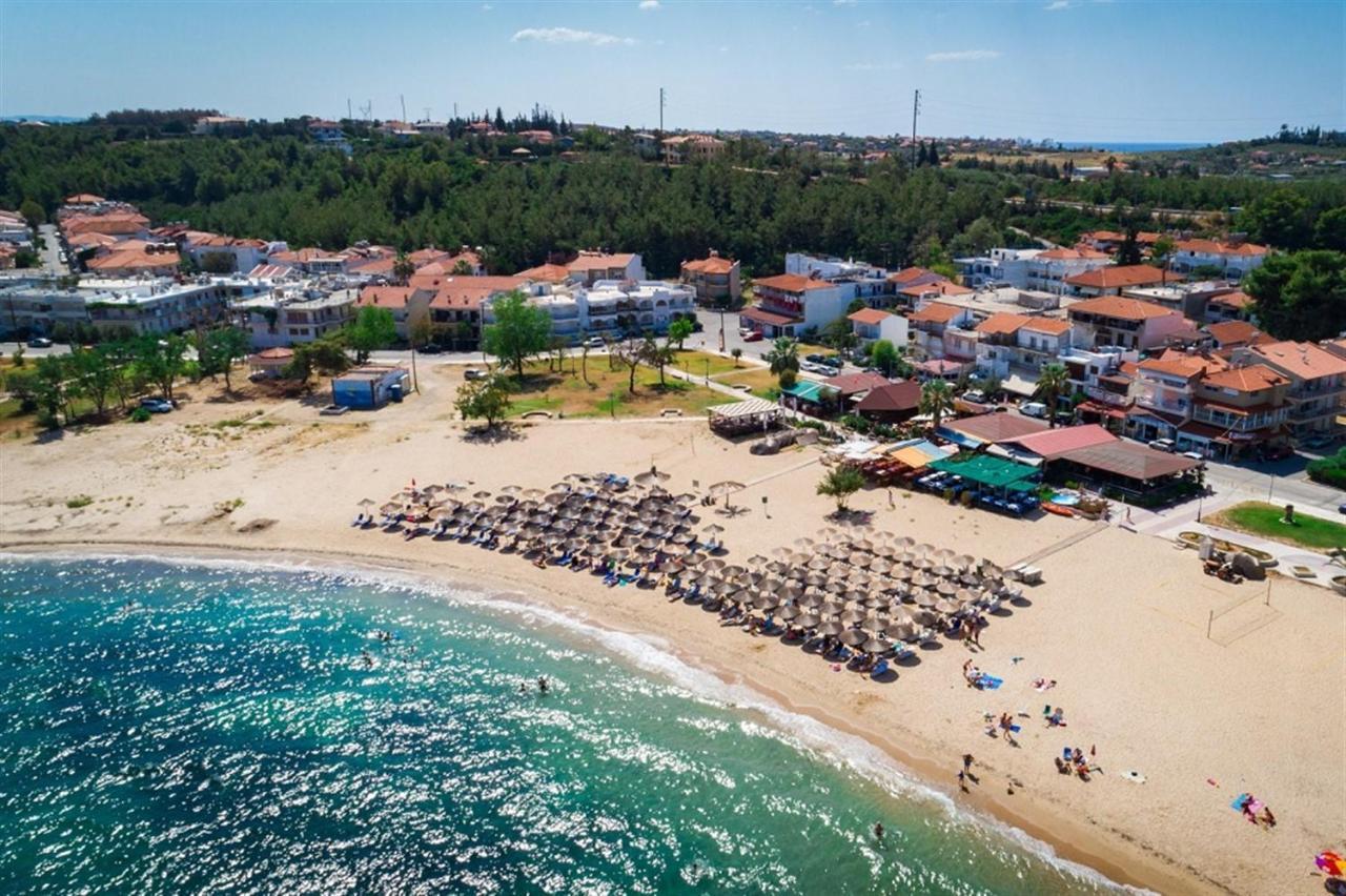 Villa Irina, Nea Potidea Kassandra Beach Exteriör bild